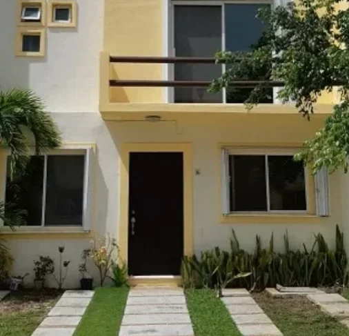 Casa en Renta en Residencial Almena Cancún, 4 recámaras