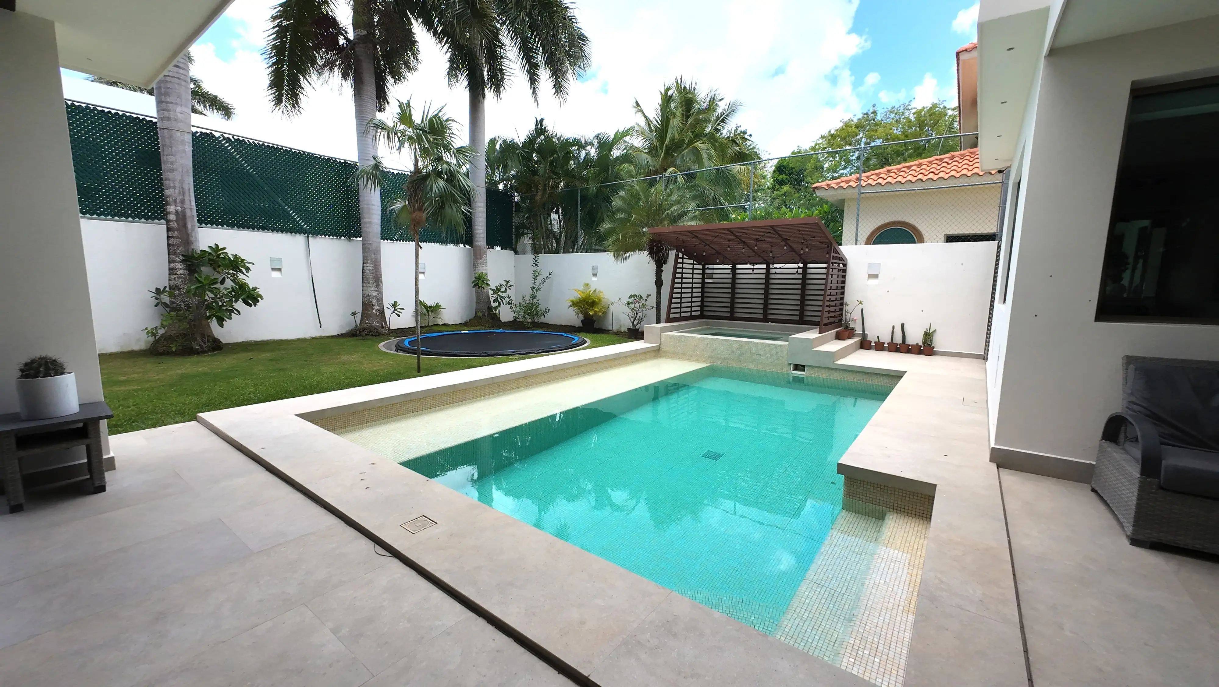 Moderna residencia en venta en villa magna cancun